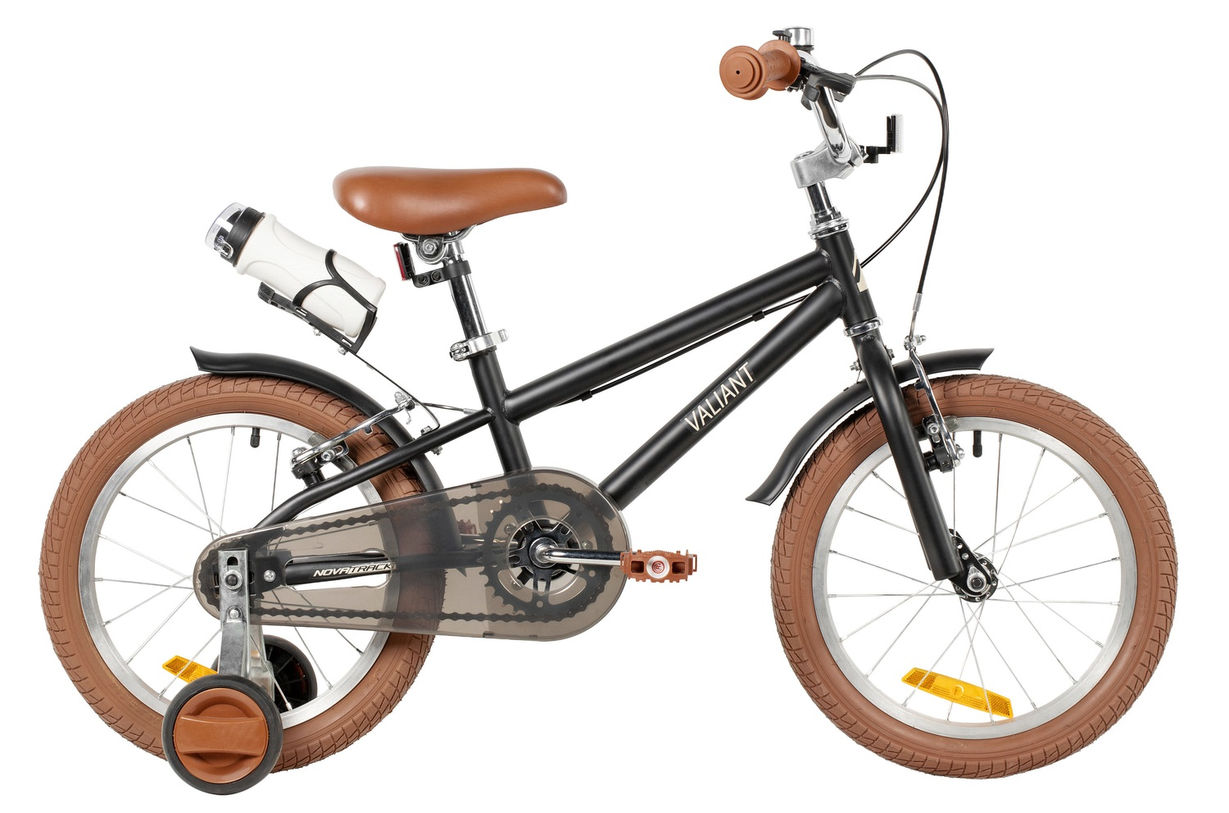 Велосипед NOVATRACK 16" VALIANT, сталь, чёрный, полная защита цепи, ручной передний и задний тормоз, крылья, флягодержатель, фляга для воды 163VALIANT