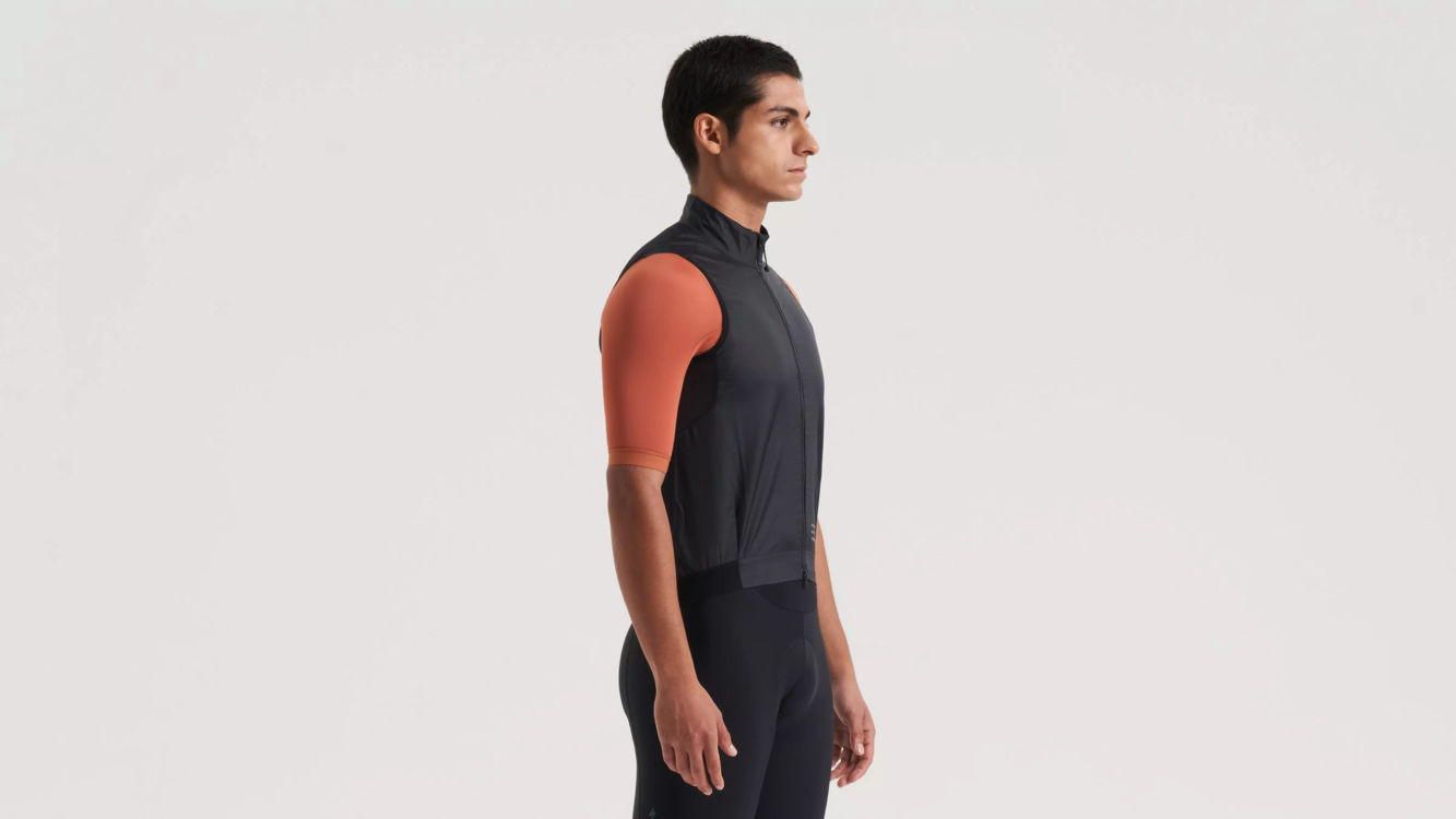 64425-0204 Жилет мужской Specialized PRIME WIND VEST MEN BLK L