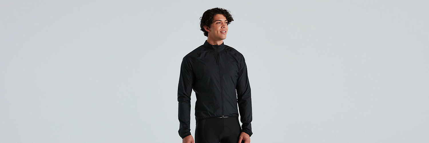  64421-6904ВетровкаRACE-SERIES WIND JACKET MEN BLK L